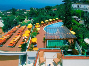 Гостиница Hotel Terme La Pergola  Искья